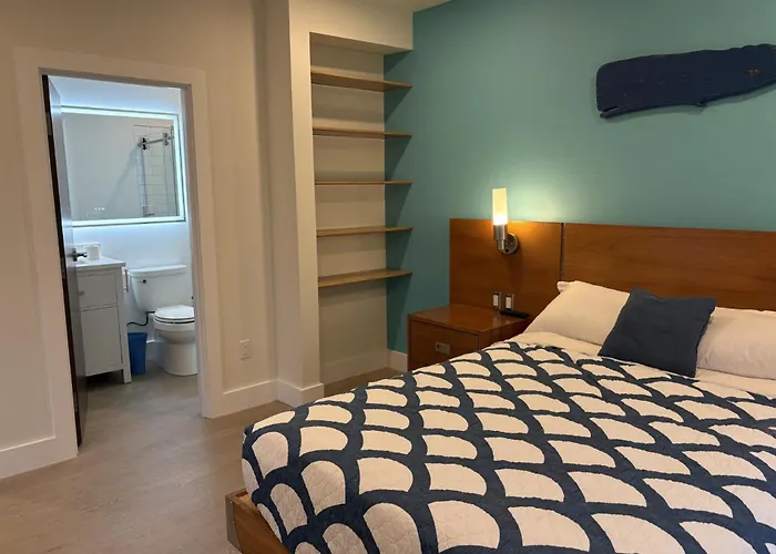 Cheap hotel: Surfside Inn Chatham